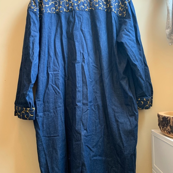 Vintage Jean Shirt Dress - Picture 8 of 10